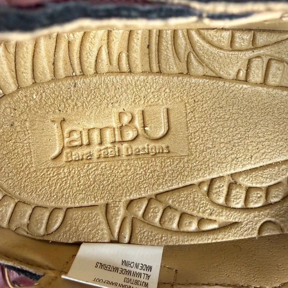 Jambu Red Bath-Vegan‎ Barefoot Flats Bungee Cage Outdoor Women's Size 8.5 M